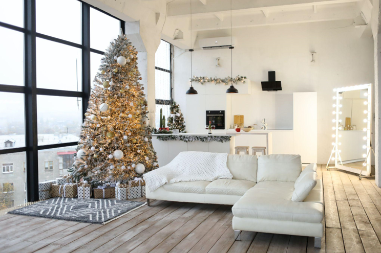 Finding the Perfect 7-Foot Artificial Christmas Tree to Set the Mood for Love and Butterflies