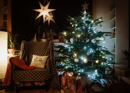 The Art and Science of Artificial Christmas Trees: From Preschool to High School