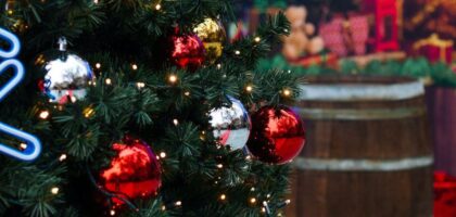 Your Holidays with a Pink 6ft Prelit Christmas Tree
